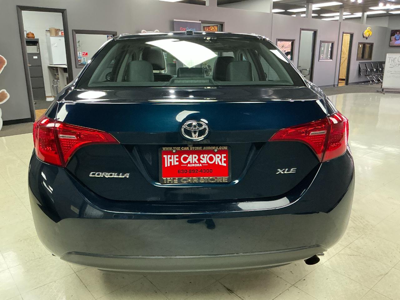 Toyota Corolla XLE CVT (Natl) 2019