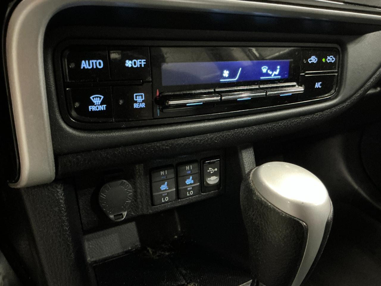 Toyota Corolla XLE CVT (Natl) 2019
