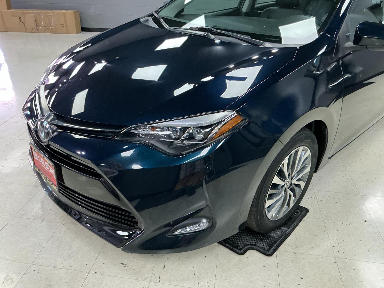 Toyota Corolla XLE CVT (Natl) 2019