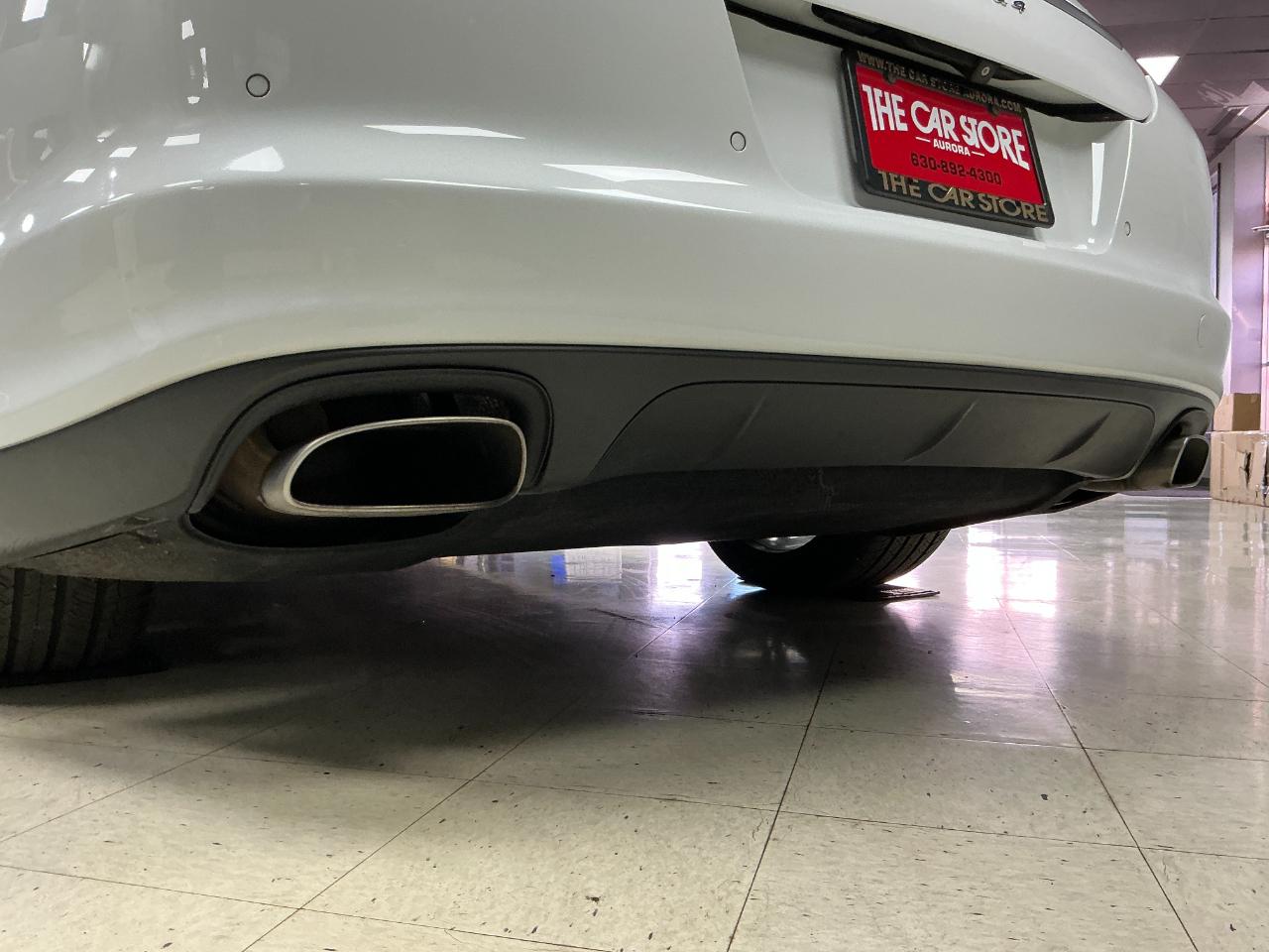 Porsche Panamera 4dr HB 2013