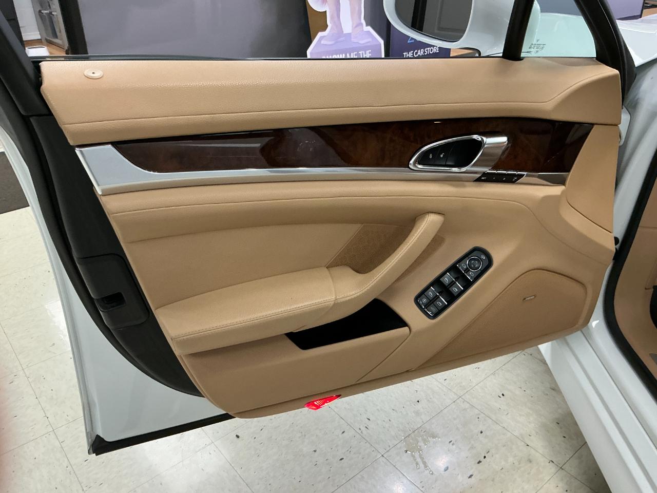 Porsche Panamera 4dr HB 2013