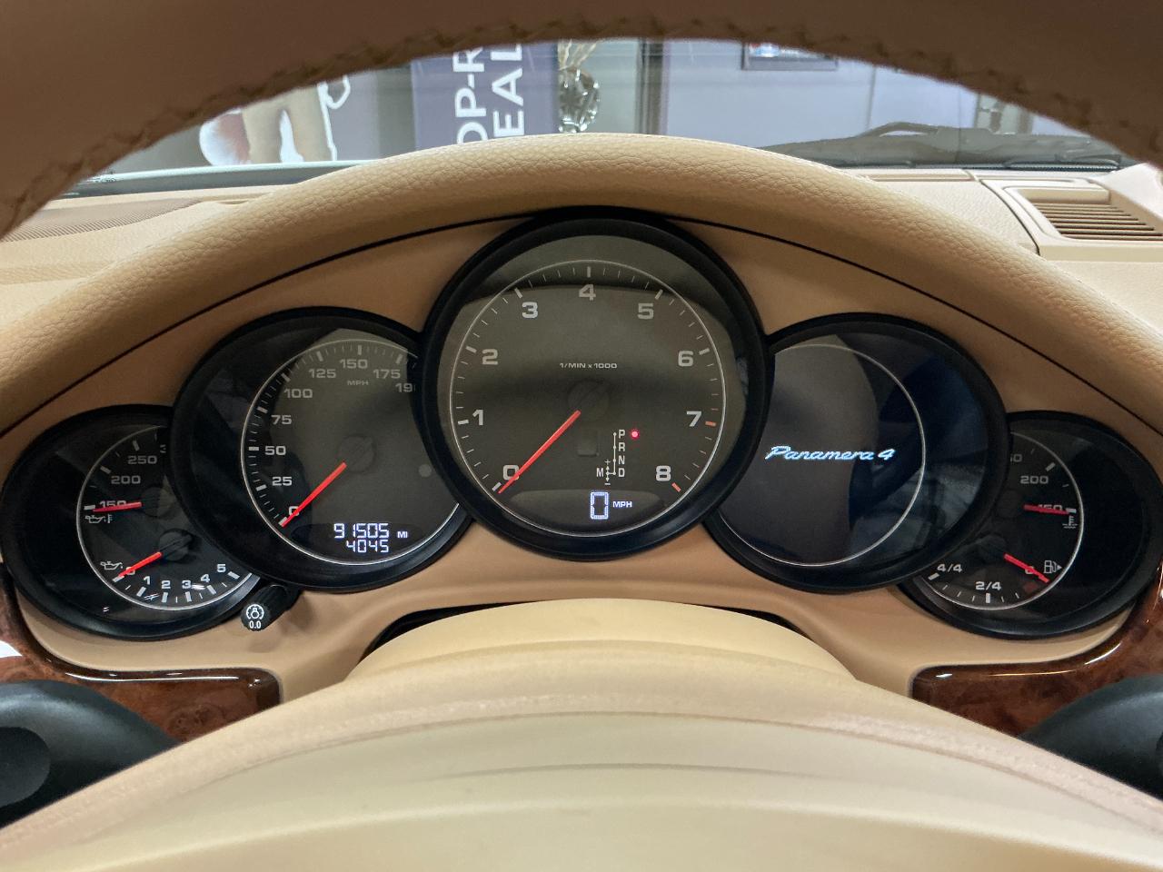 Porsche Panamera 4dr HB 2013