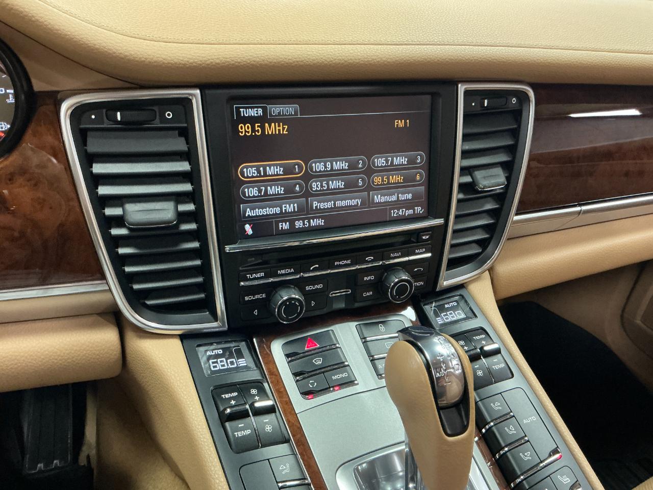 Porsche Panamera 4dr HB 2013