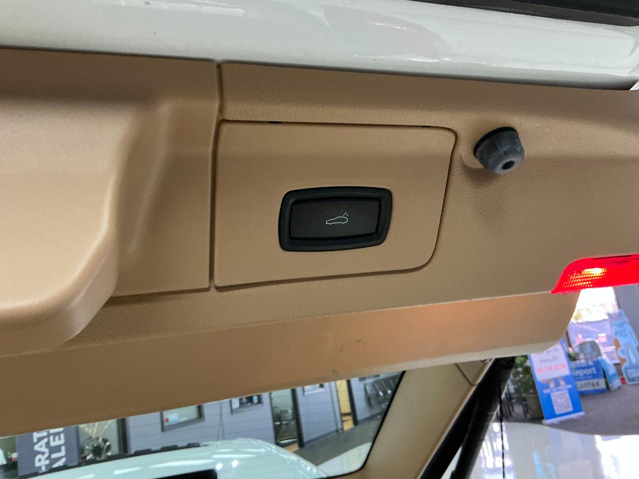 Porsche Panamera 4dr HB 2013