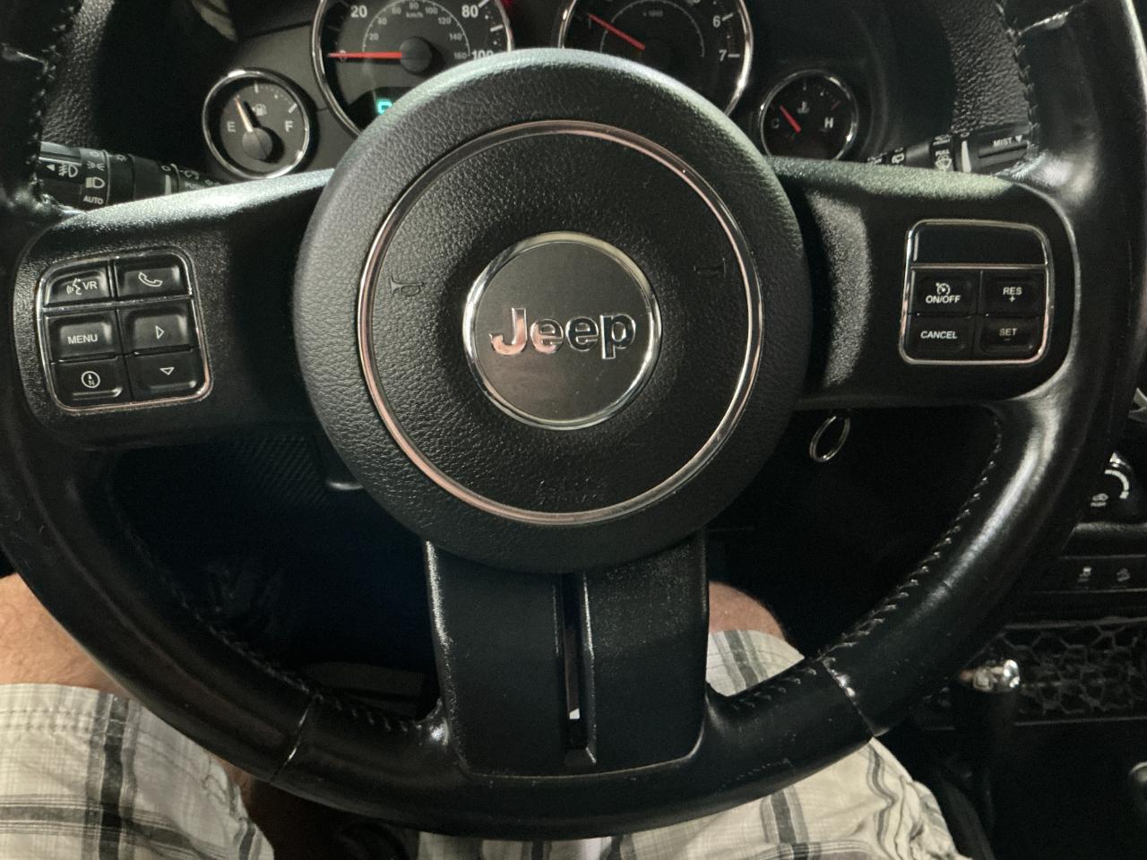 Jeep Wrangler Unlimited 4WD 4dr Sahara 2015
