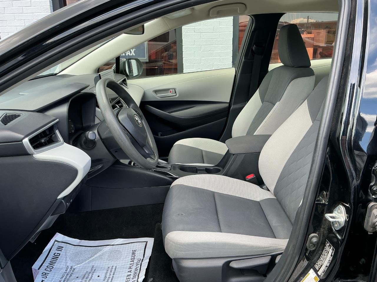 Toyota Corolla LE CVT (Natl) 2024