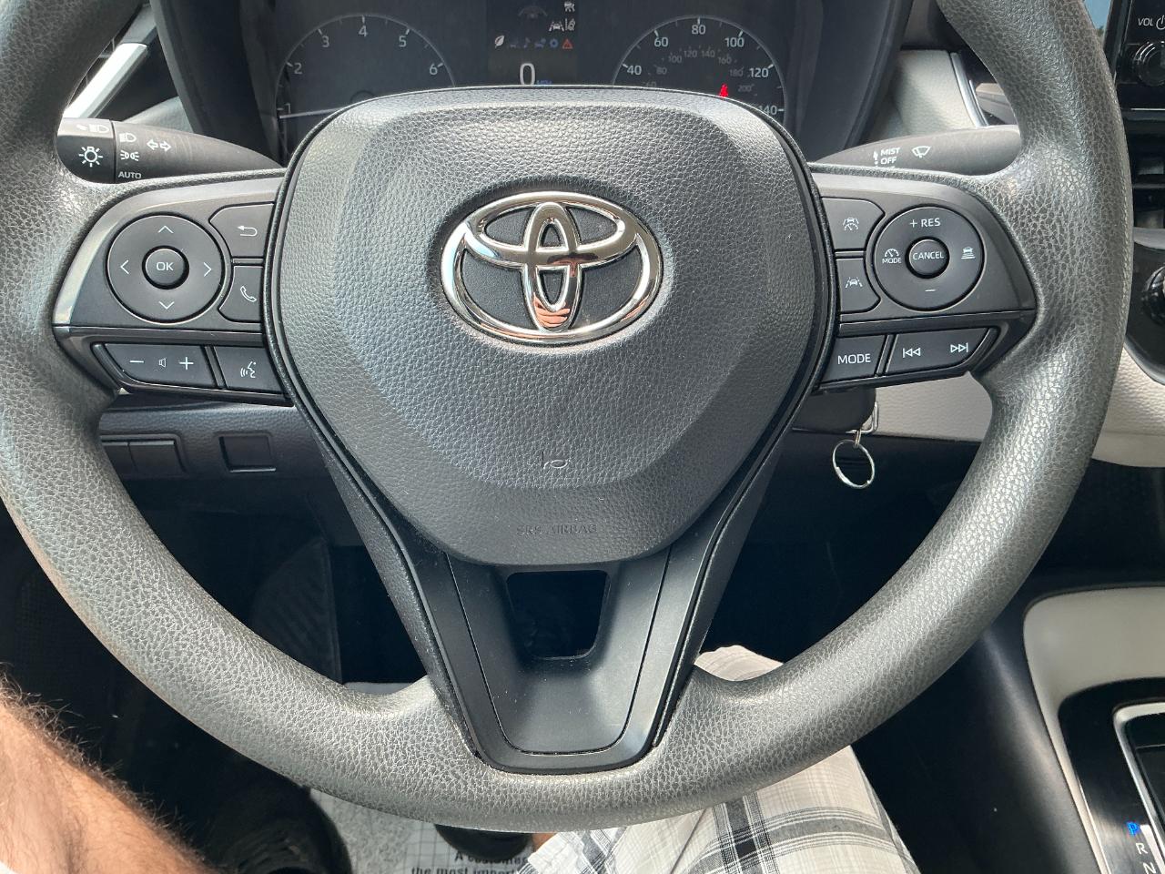 Toyota Corolla LE CVT (Natl) 2024
