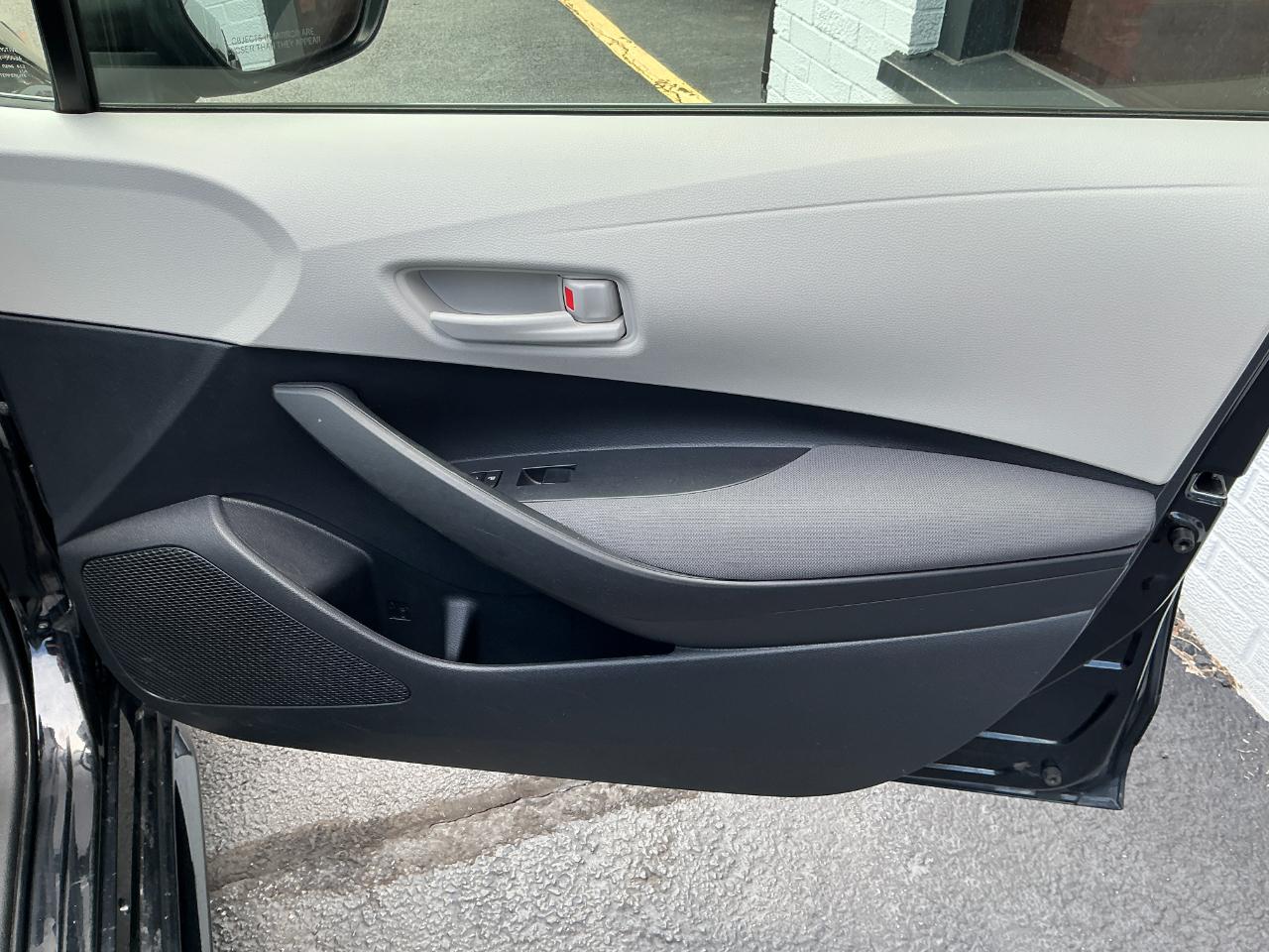 Toyota Corolla LE CVT (Natl) 2024