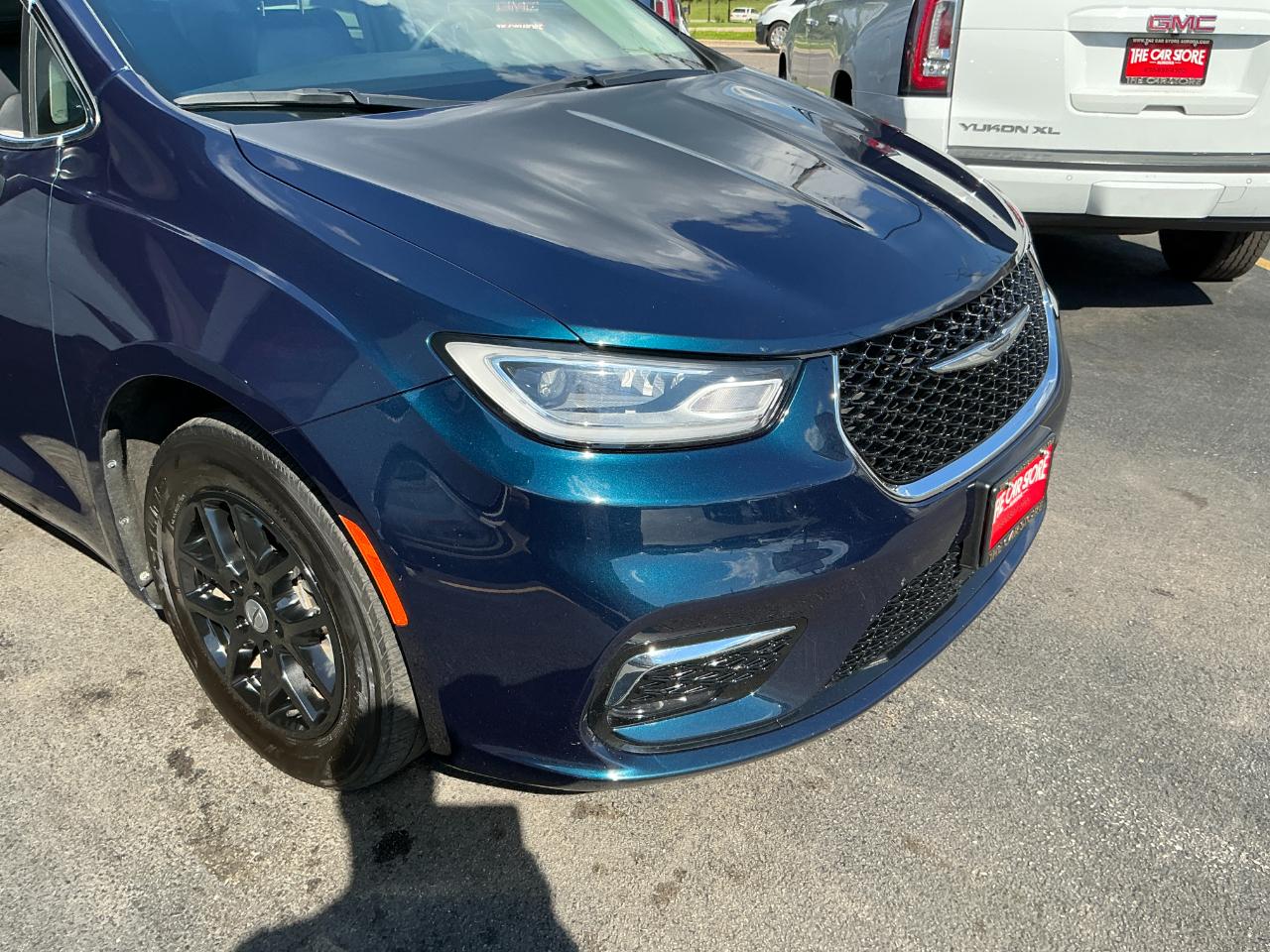 Chrysler Pacifica Touring L FWD 2023