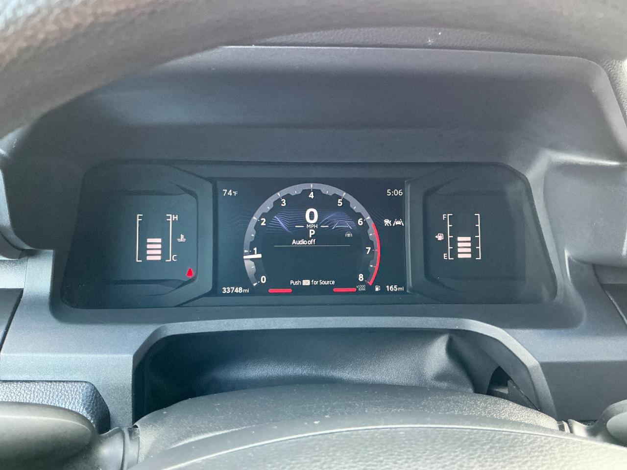 Toyota Tacoma 2WD SR XtraCab 6' Bed AT (Natl) 2024