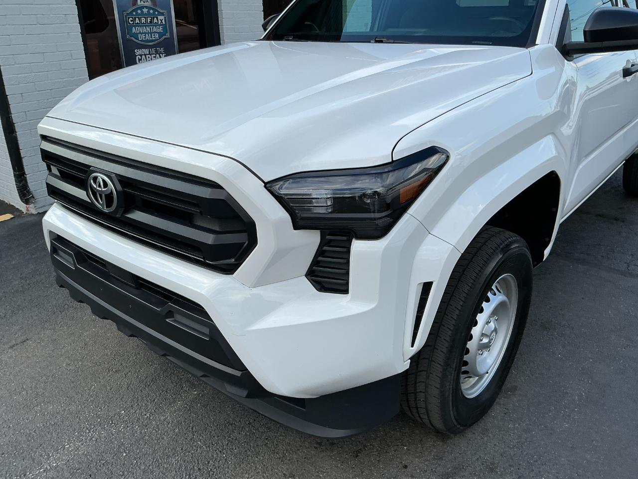 Toyota Tacoma 2WD SR XtraCab 6' Bed AT (Natl) 2024