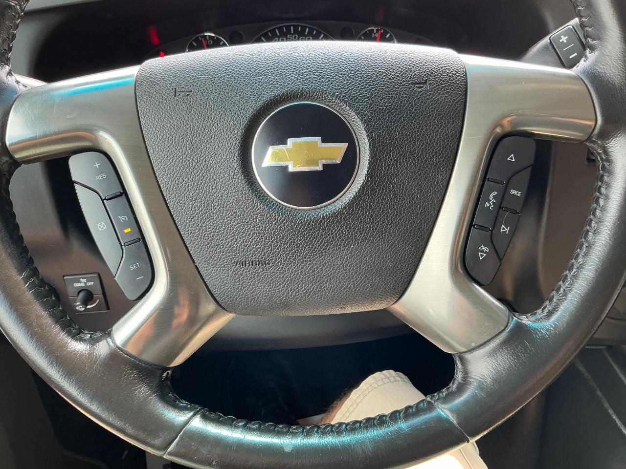 Chevrolet Express Cargo Van RWD 3500 135" 2019