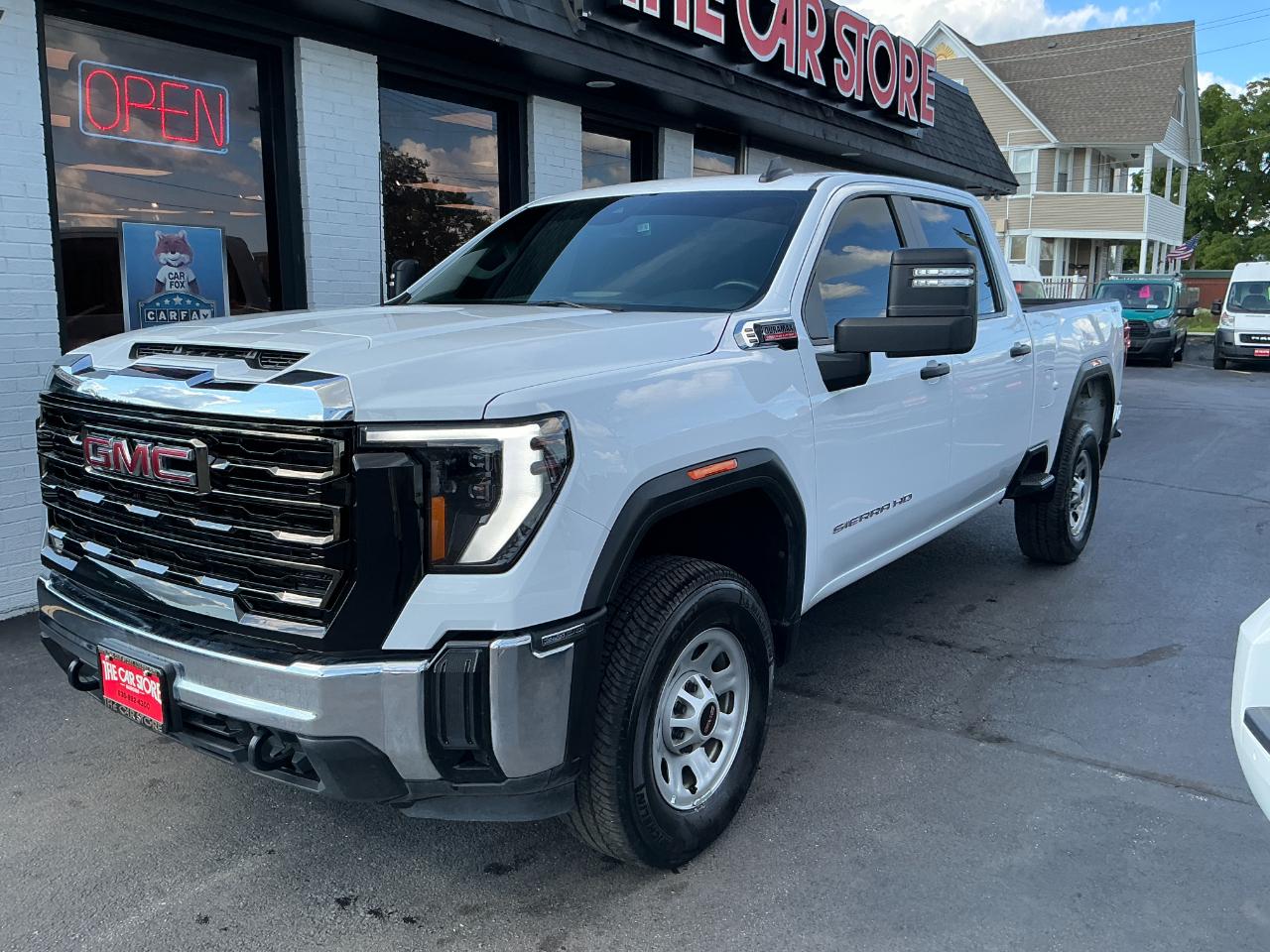 GMC Sierra 2500HD 4WD Crew Cab 159" Pro 2024