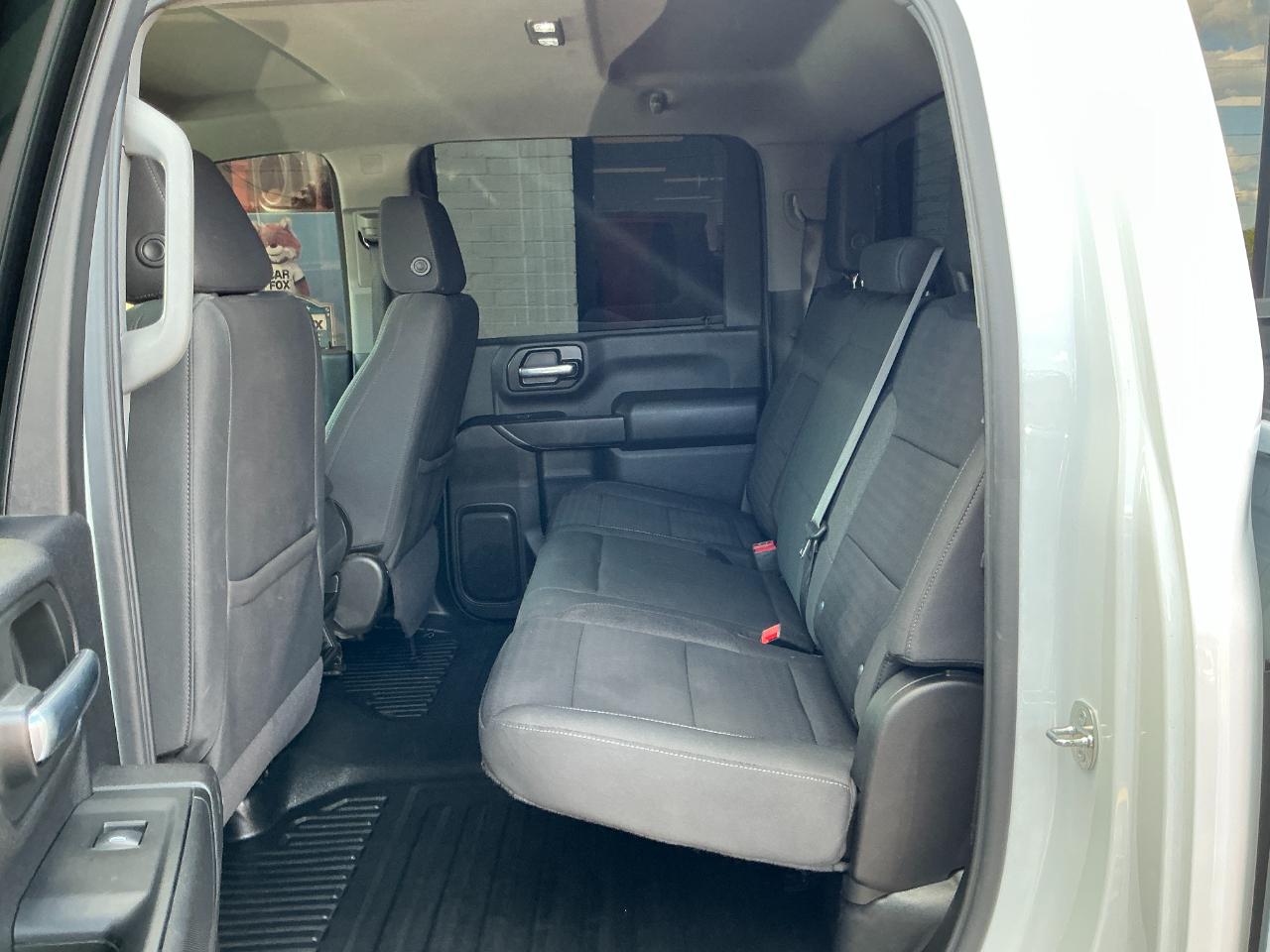 GMC Sierra 2500HD 4WD Crew Cab 159" Pro 2024