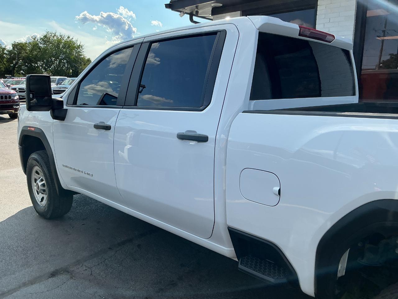 GMC Sierra 2500HD 4WD Crew Cab 159" Pro 2024
