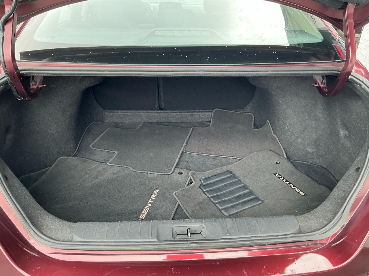 Nissan Sentra SV CVT 2024