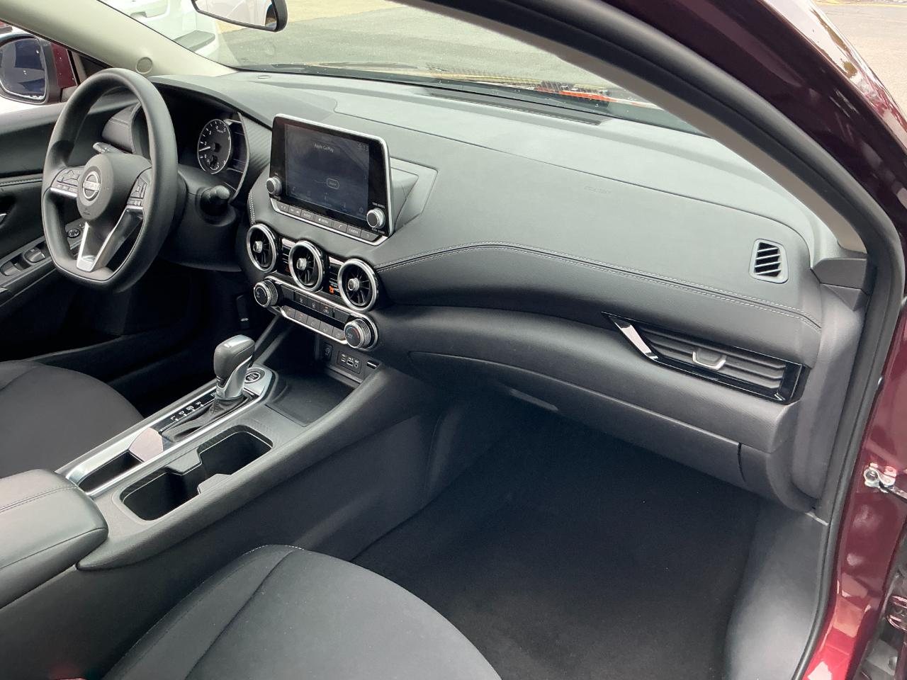 Nissan Sentra SV CVT 2024