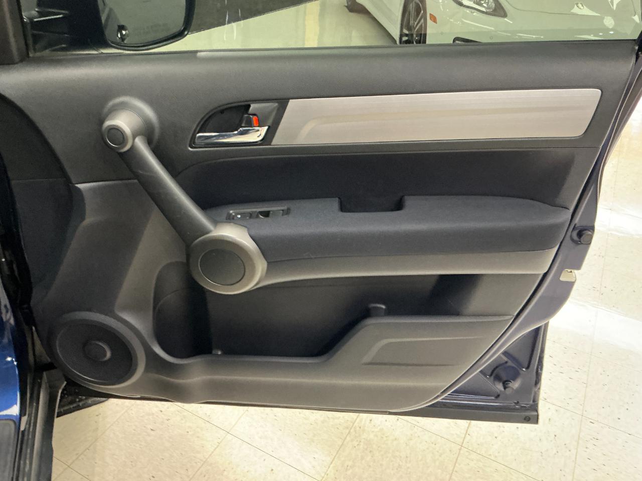 Honda CR-V 4WD 5dr LX 2010