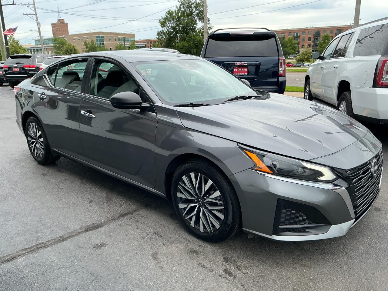 Nissan Altima SV FWD 2025