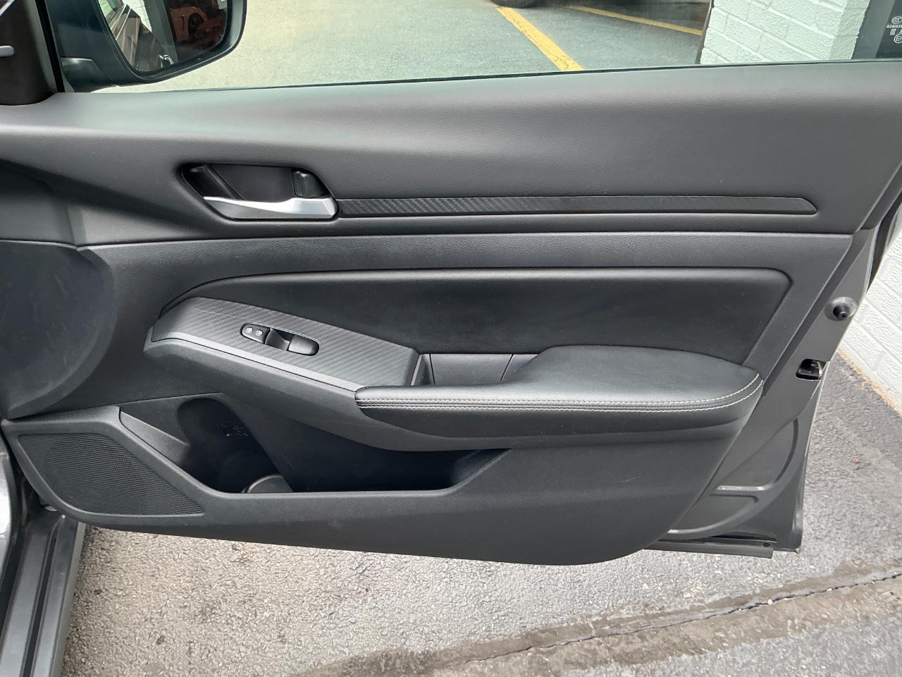 Nissan Altima SV FWD 2025