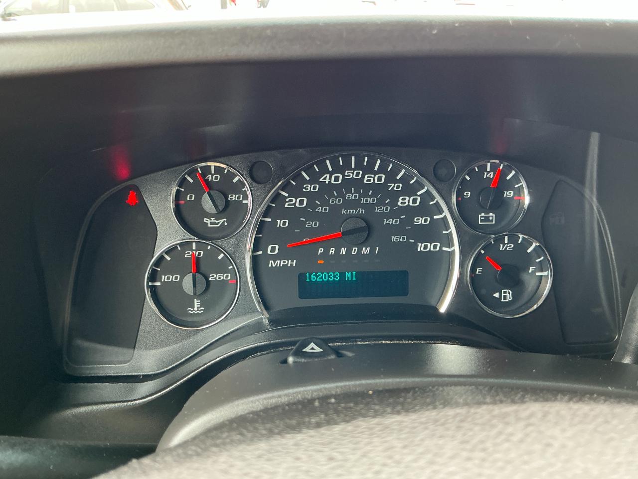 Chevrolet Express Cargo Van RWD 3500 135" 2017