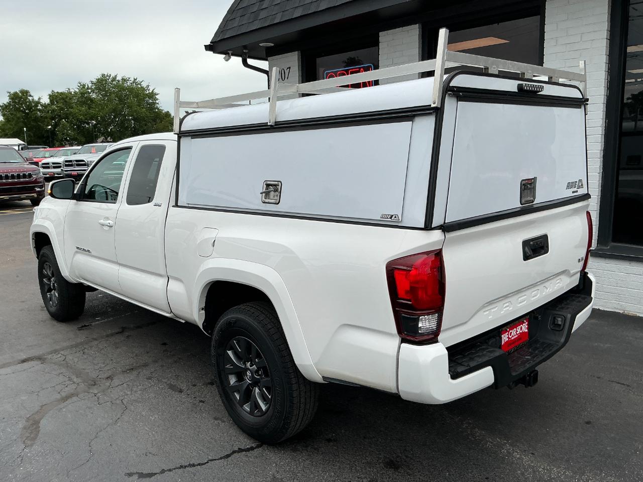 Toyota Tacoma 2WD SR5 Access Cab 6' Bed V6 AT (Natl) 2021