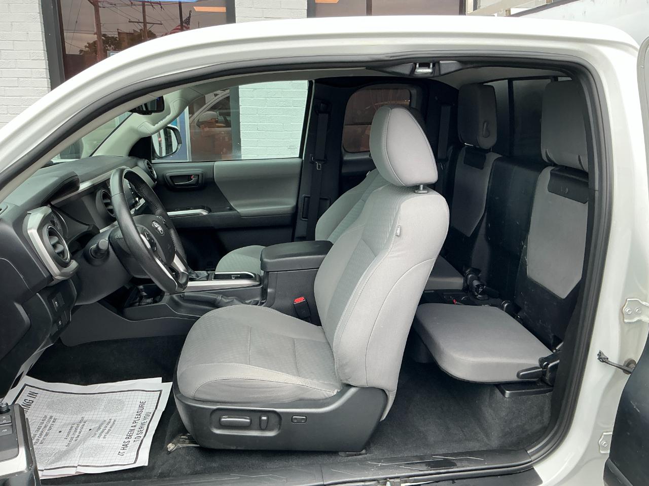 Toyota Tacoma 2WD SR5 Access Cab 6' Bed V6 AT (Natl) 2021