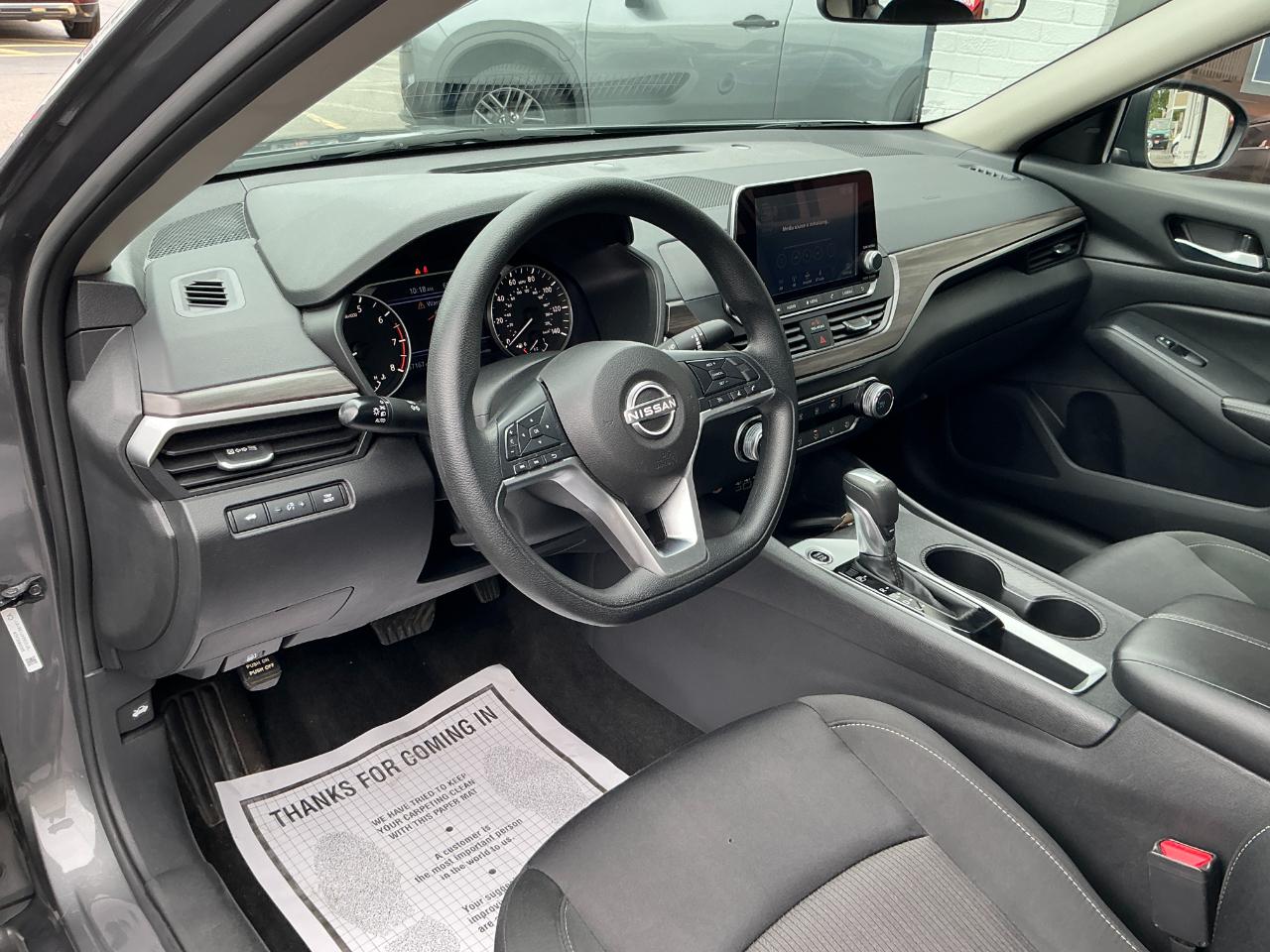 Nissan Altima SV FWD 2025