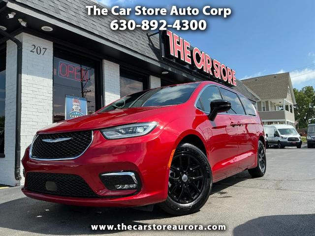 Red 2025 Chrysler Pacifica Minivan Front-Wheel Drive Automatic