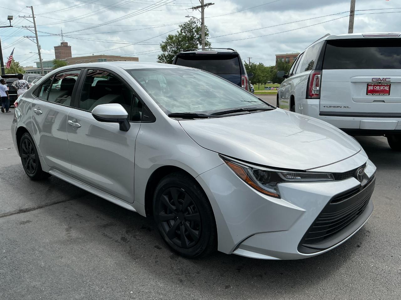 Toyota Corolla LE CVT (Natl) 2024