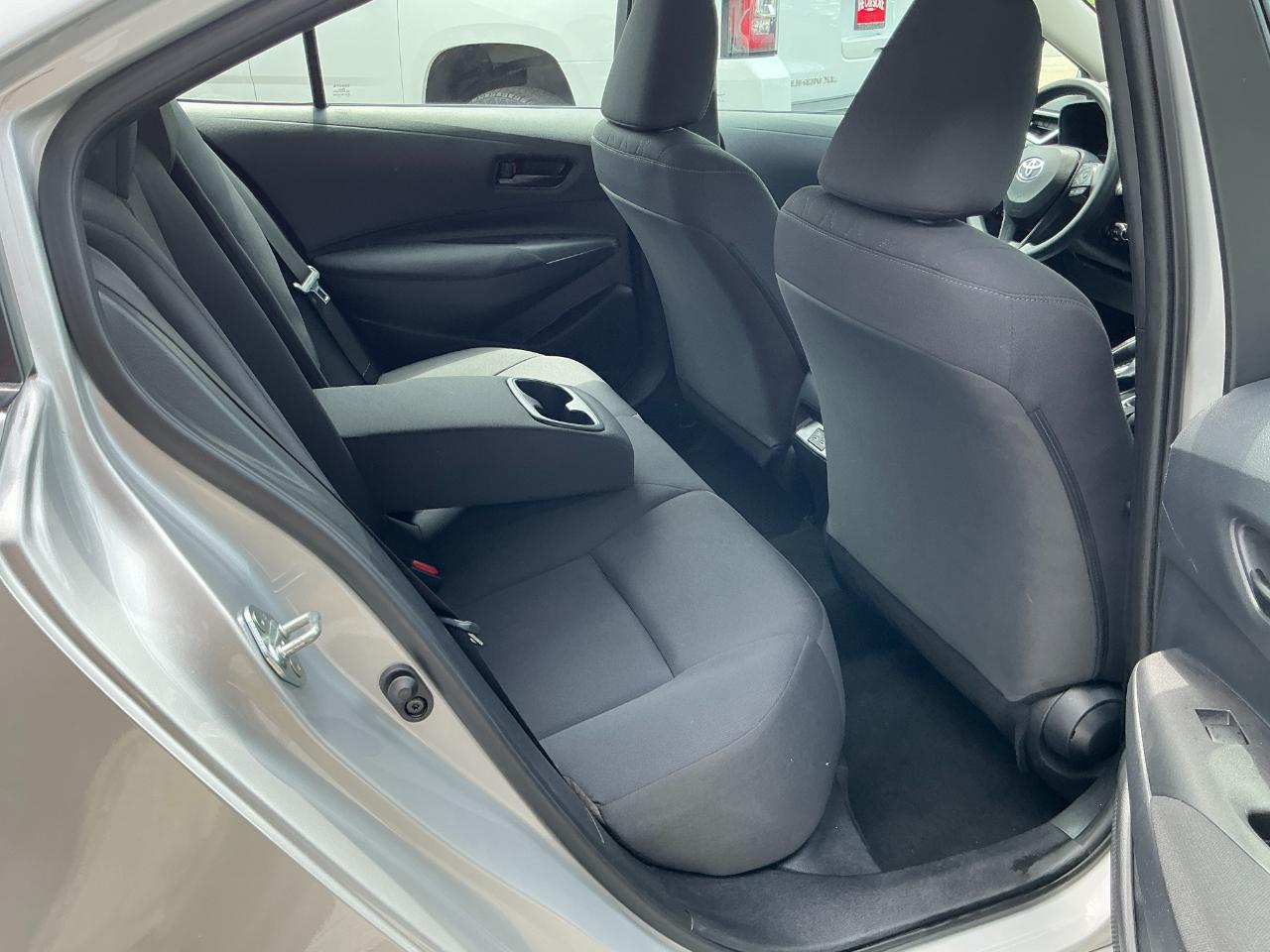 Toyota Corolla LE CVT (Natl) 2024