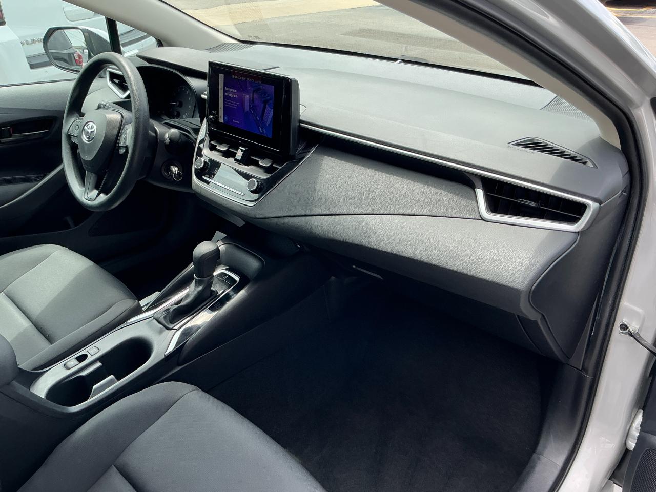 Toyota Corolla LE CVT (Natl) 2024
