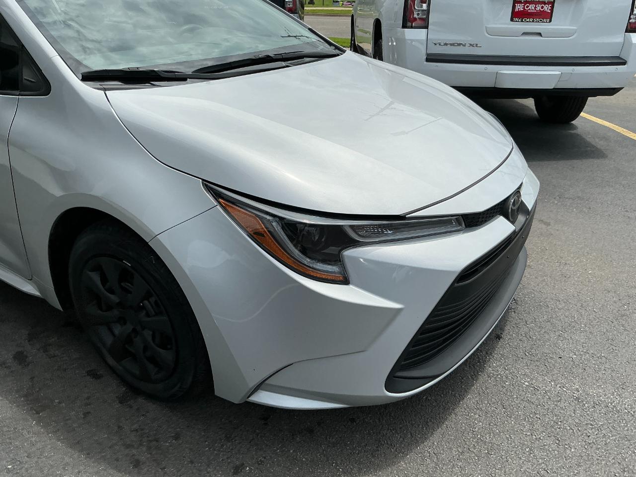 Toyota Corolla LE CVT (Natl) 2024