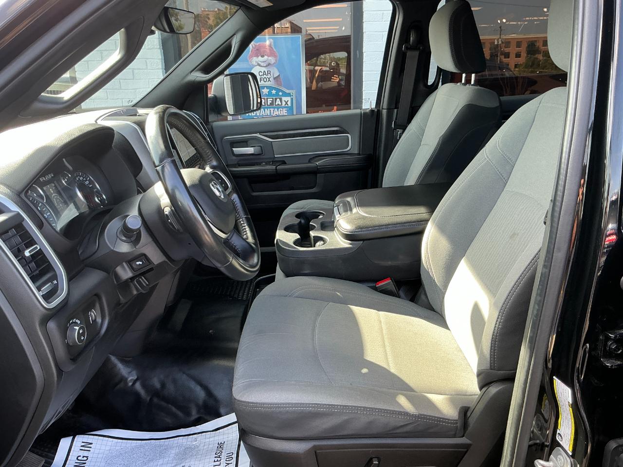 RAM 2500 Big Horn 4x4 Crew Cab 6'4" Box 2022