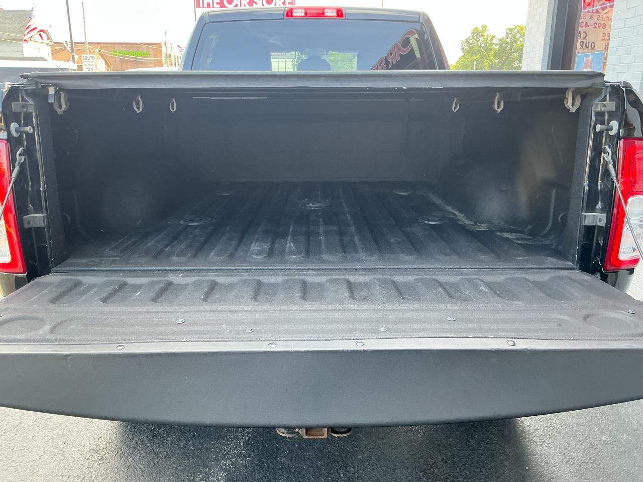 RAM 2500 Big Horn 4x4 Crew Cab 6'4" Box 2022