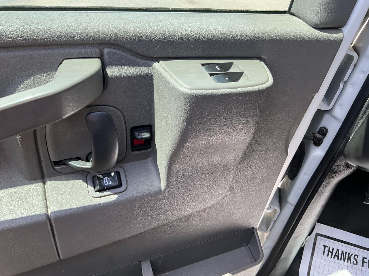 Chevrolet Express Cargo Van RWD 2500 135" 2018