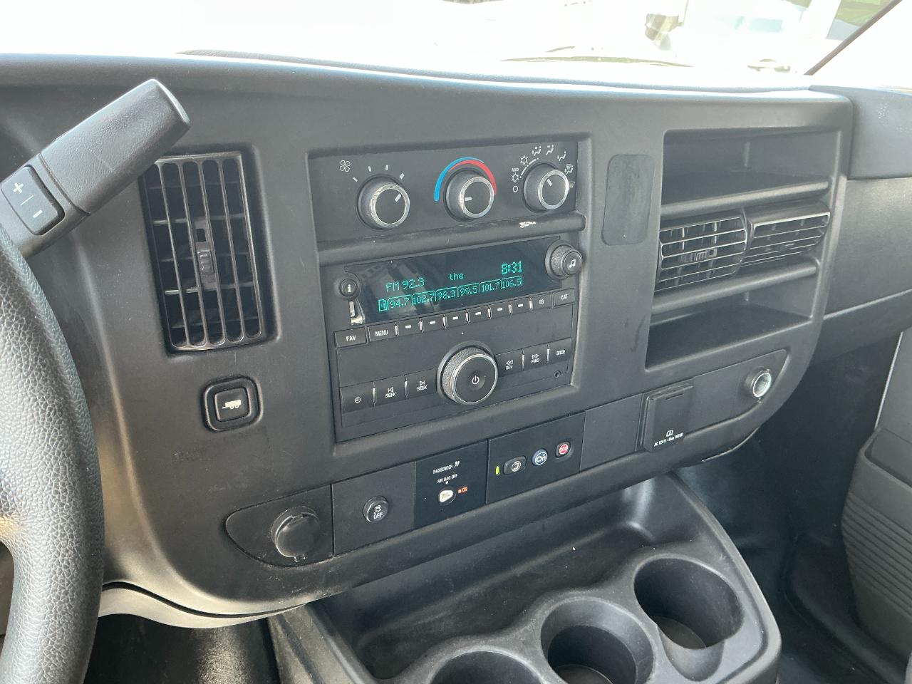 Chevrolet Express Cargo Van RWD 2500 135" 2018