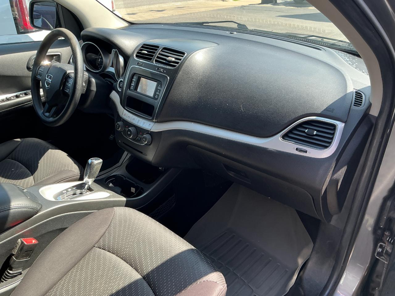 Dodge Journey FWD 4dr SXT 2013