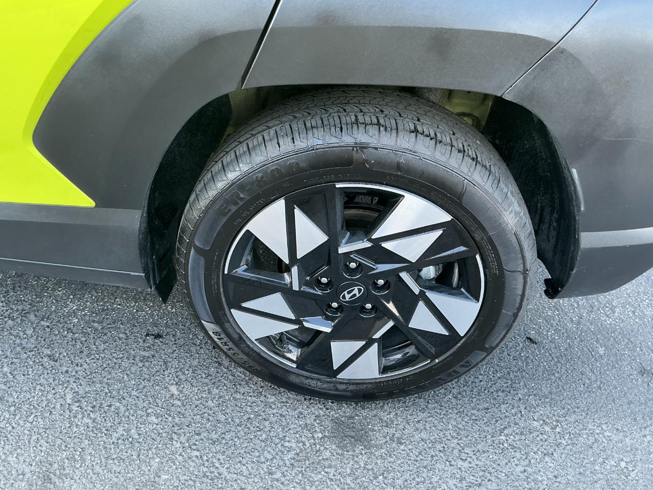 Hyundai Kona SEL FWD 2025