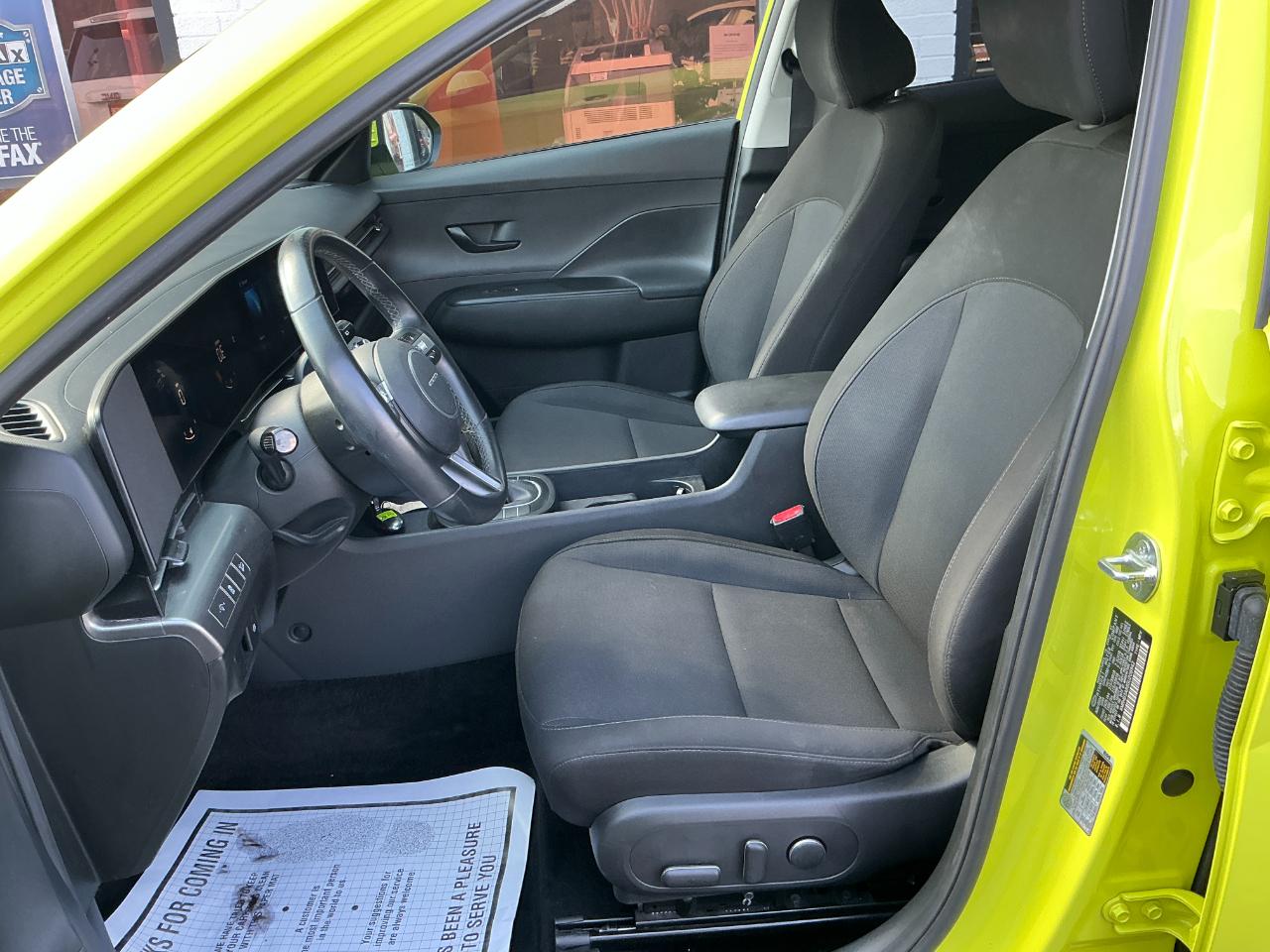 Hyundai Kona SEL FWD 2025