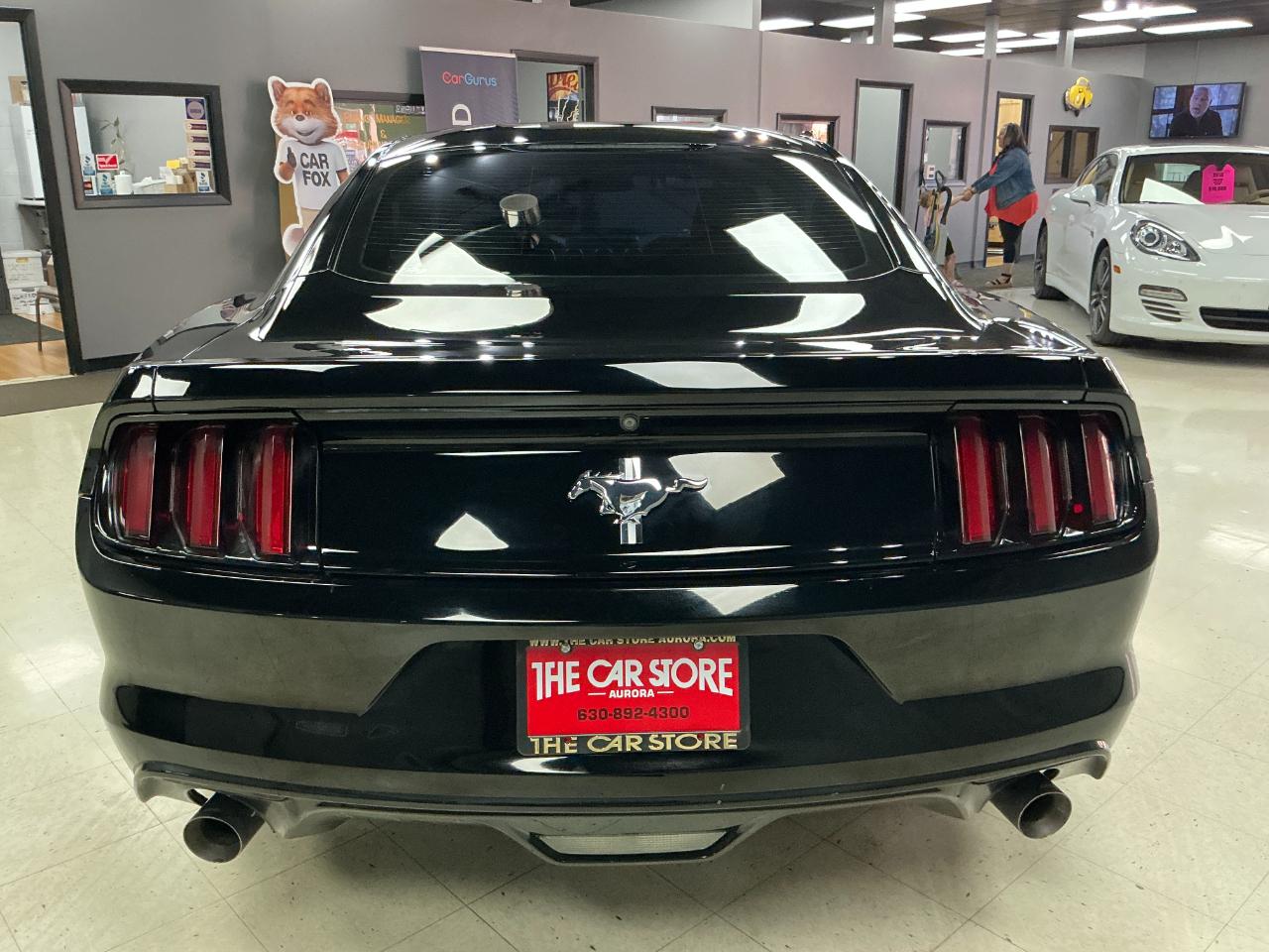 Ford Mustang 2dr Fastback V6 2016