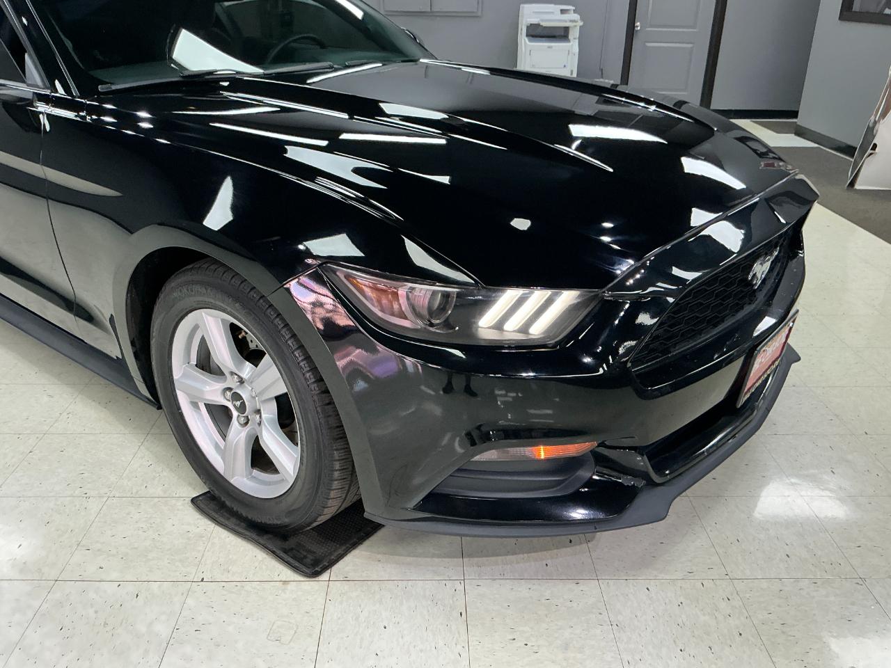 Ford Mustang 2dr Fastback V6 2016
