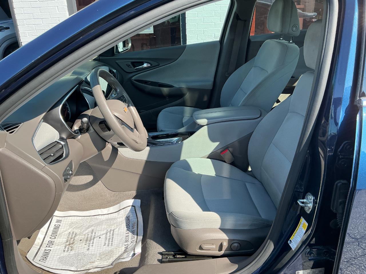 Chevrolet Malibu 4dr Sdn LT 2020