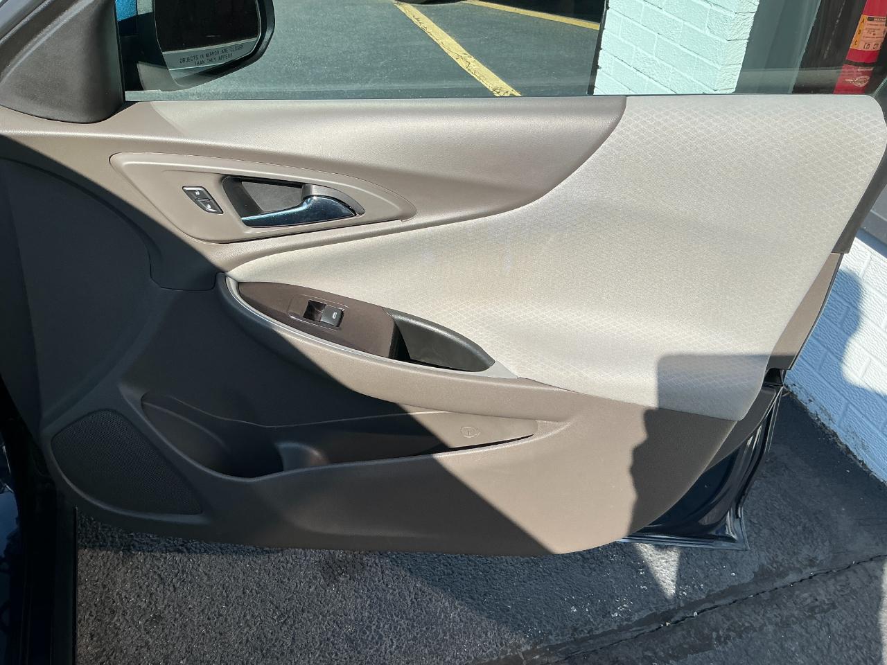 Chevrolet Malibu 4dr Sdn LT 2020