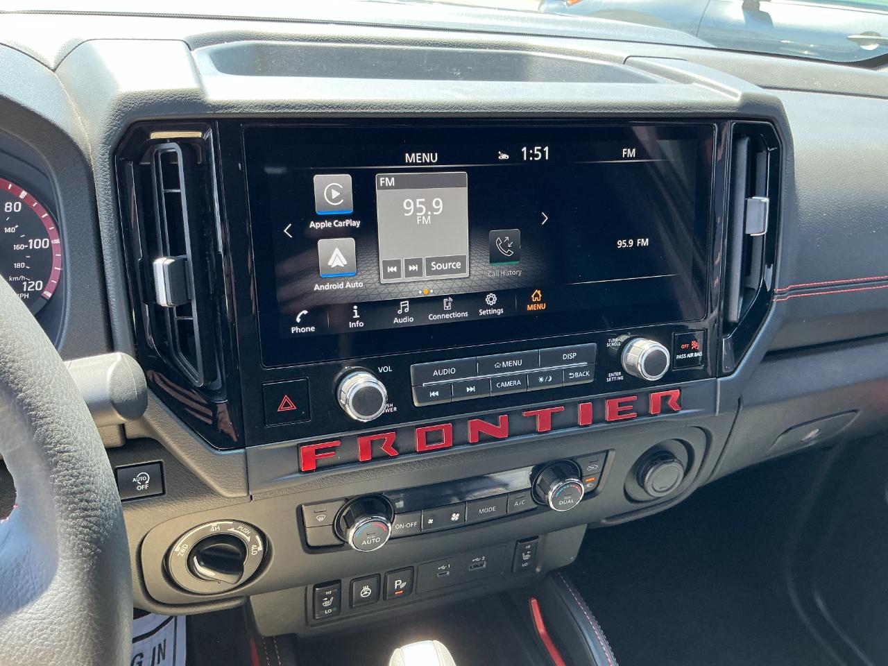 Nissan Frontier Crew Cab 4x4 PRO-4X 2026