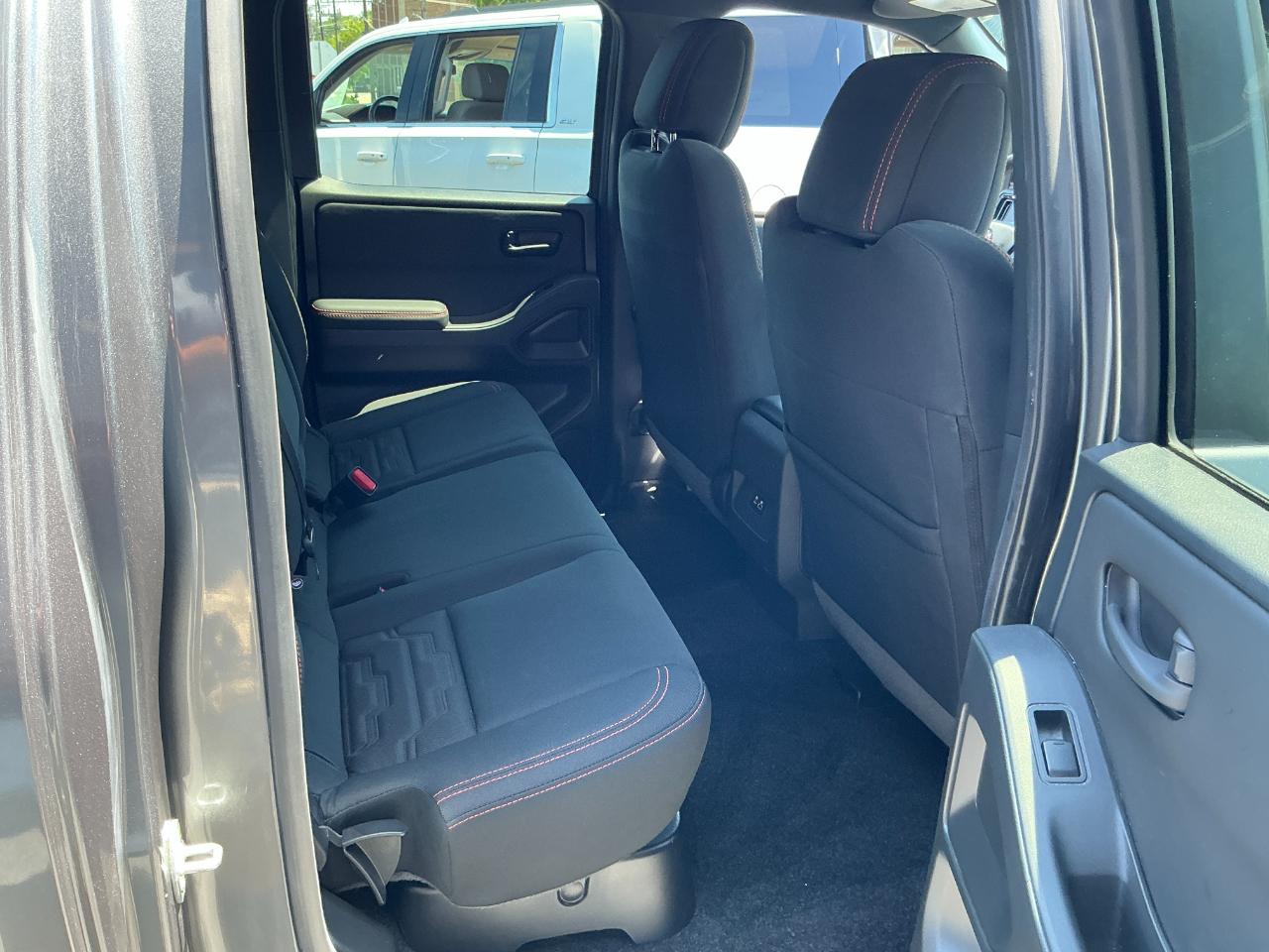 Nissan Frontier Crew Cab 4x4 PRO-4X 2026