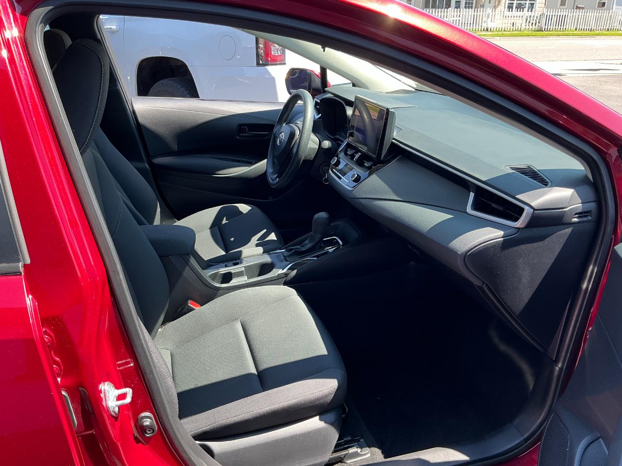 Toyota Corolla LE CVT (Natl) 2025
