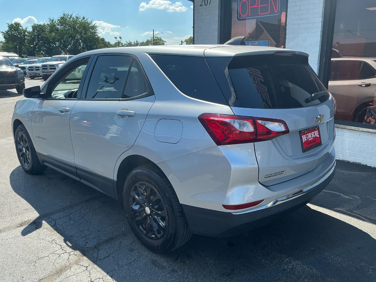 Chevrolet Equinox FWD 4dr LS w/1LS 2018