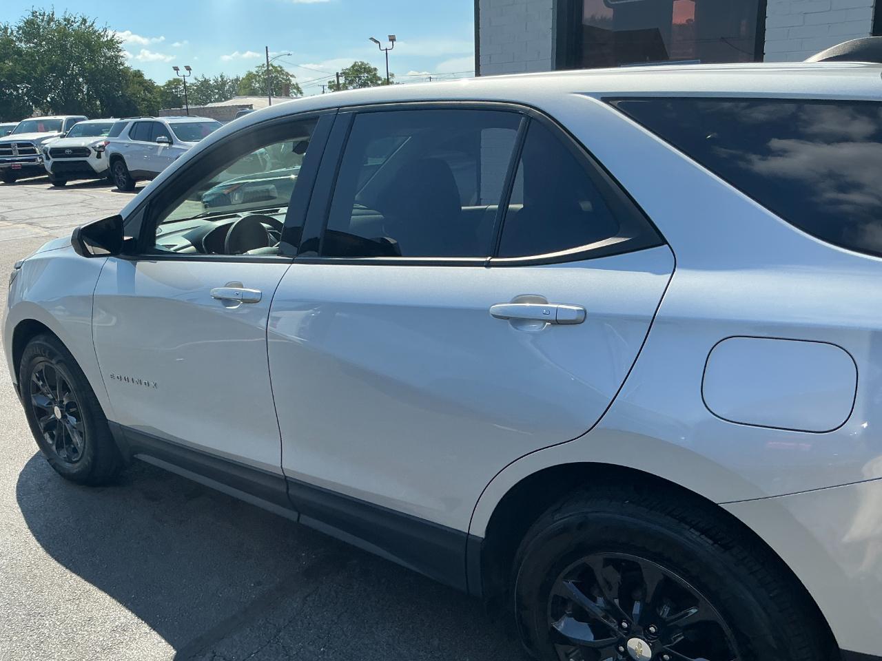 Chevrolet Equinox FWD 4dr LS w/1LS 2018