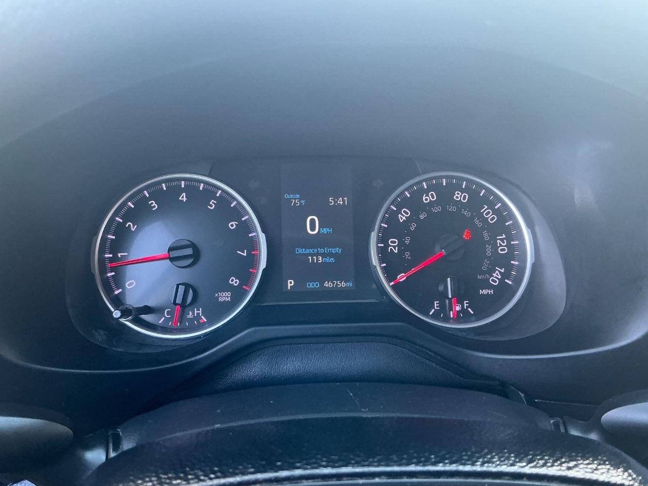 Toyota RAV4 LE AWD (Natl) 2021